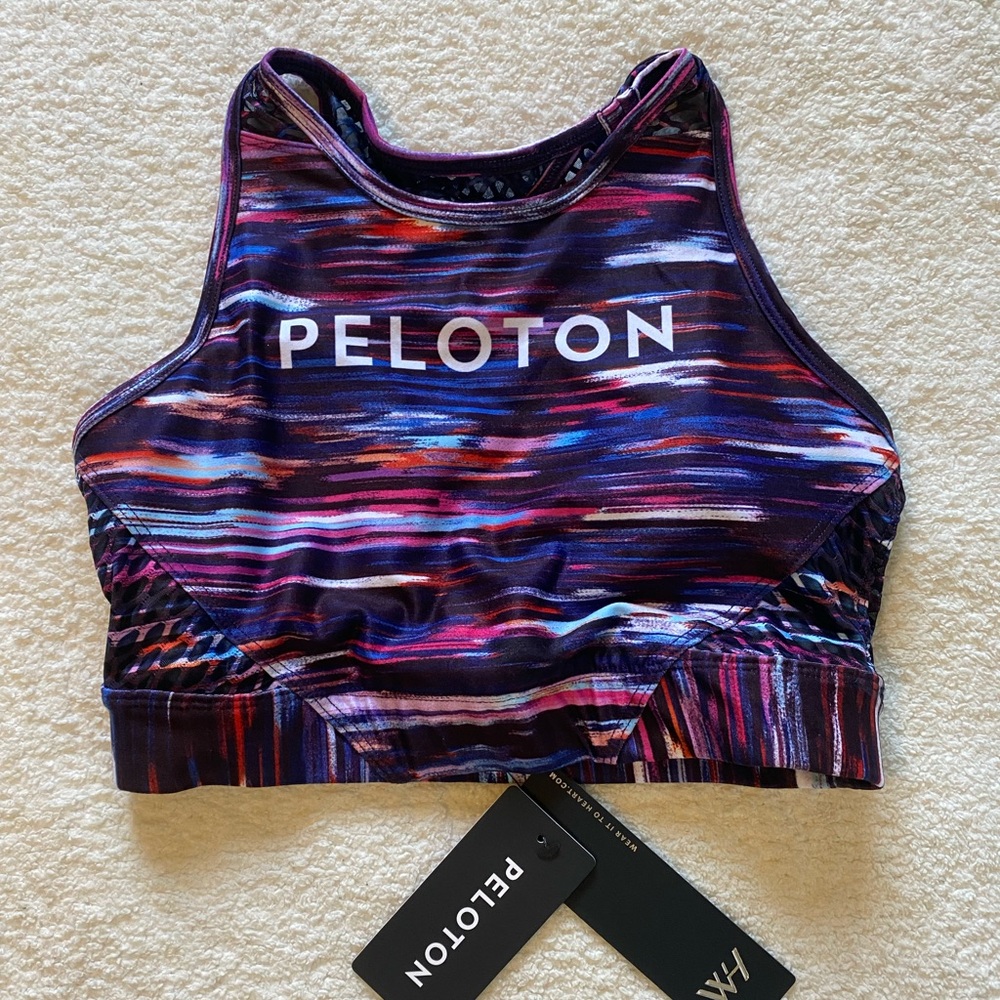 NWT peloton sports bra. Size S